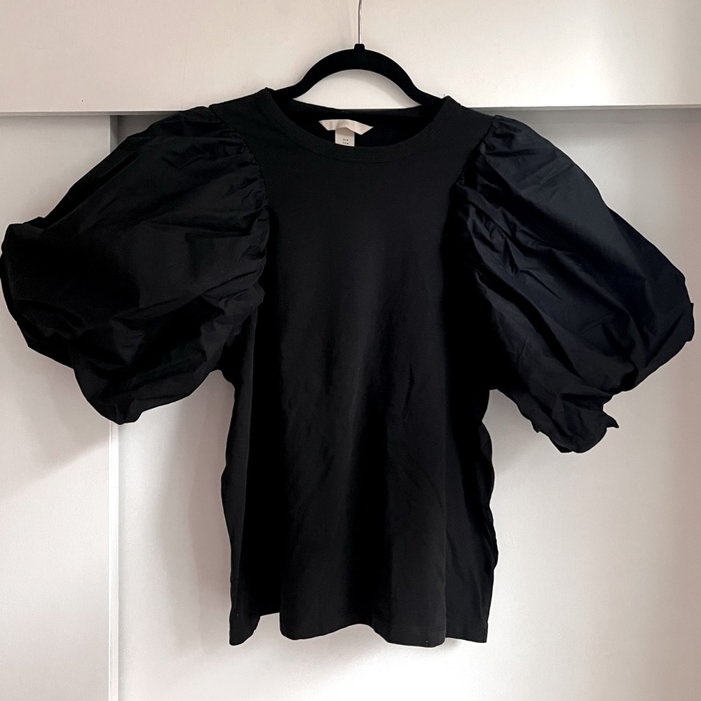 Puffy sleeves tee